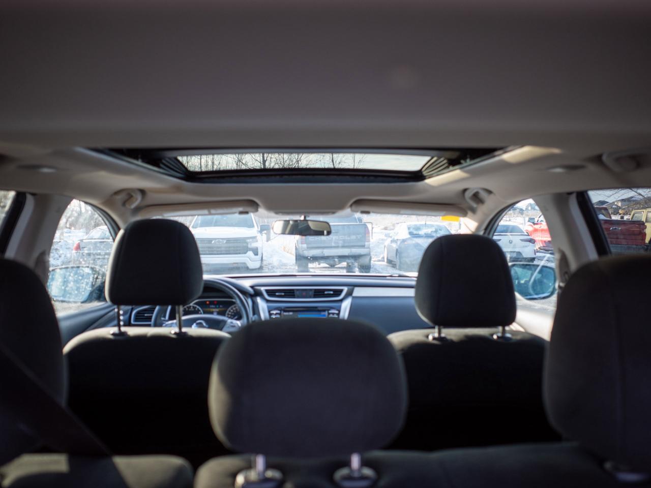 2016 Nissan Murano - Sun/Moonroof Photo