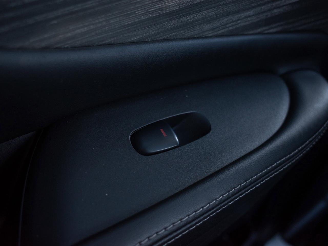 2016 Nissan Murano - Sun/Moonroof Photo