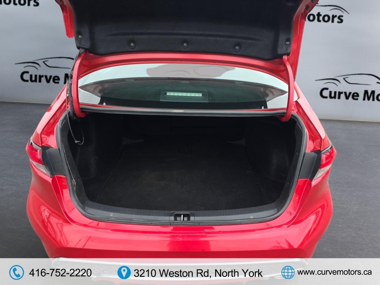 2020 Toyota Corolla SE Manual * NO ACCIDENTS / SUNROOF / DRIVER ASSIST Photo