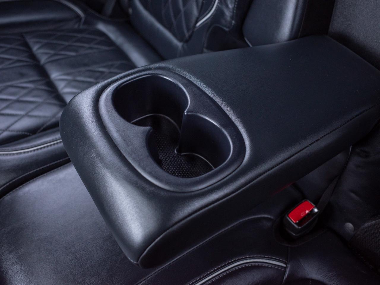 2022 Mitsubishi Outlander PHEV - Dual-Zone Climate Control   Rain Sensing Wipers Photo