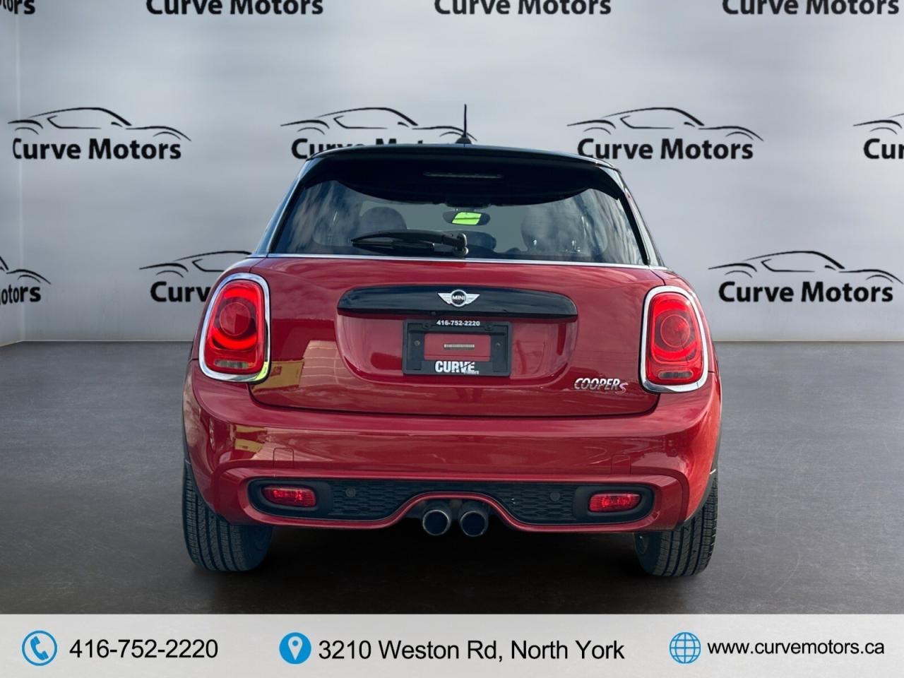 2017 MINI Cooper 5 Door Cooper S / 1 OWNER / VERY LOW KM / HEADSUP DISPLAY Photo