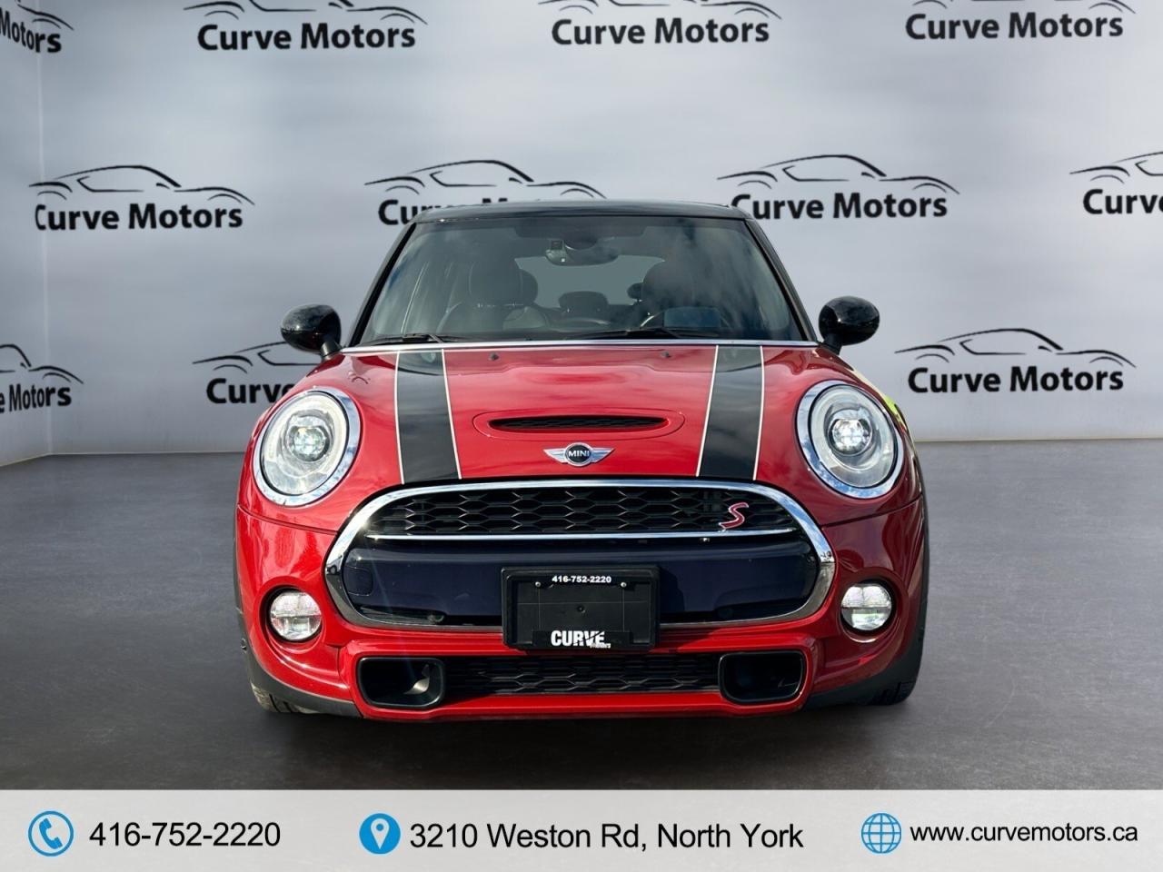 2017 MINI Cooper 5 Door Cooper S / 1 OWNER / VERY LOW KM / HEADSUP DISPLAY Photo