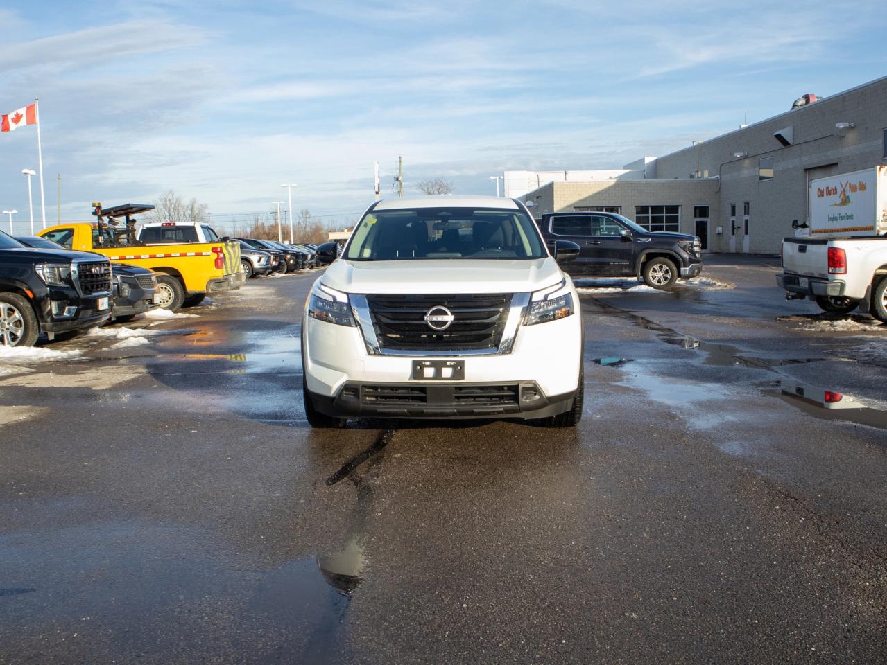 2024 Nissan Pathfinder S - Heated Front Seat 3rd Row Seating Photo