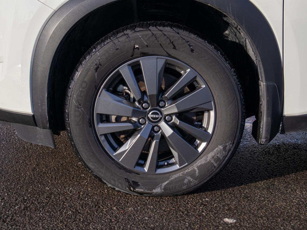 2024 Nissan Pathfinder S - Heated Front Seats    3rd Row Seating Photo