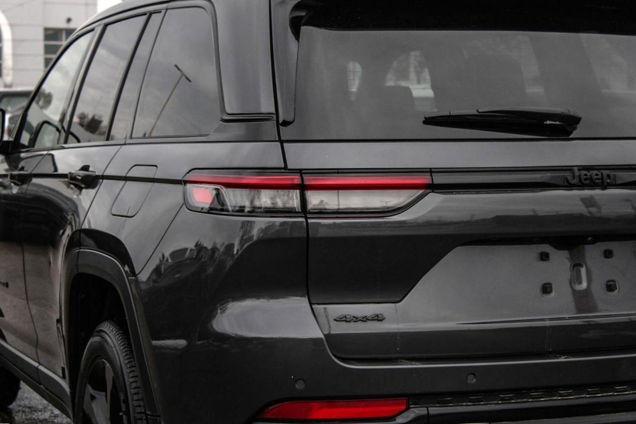 2024 Jeep Grand Cherokee  Photo