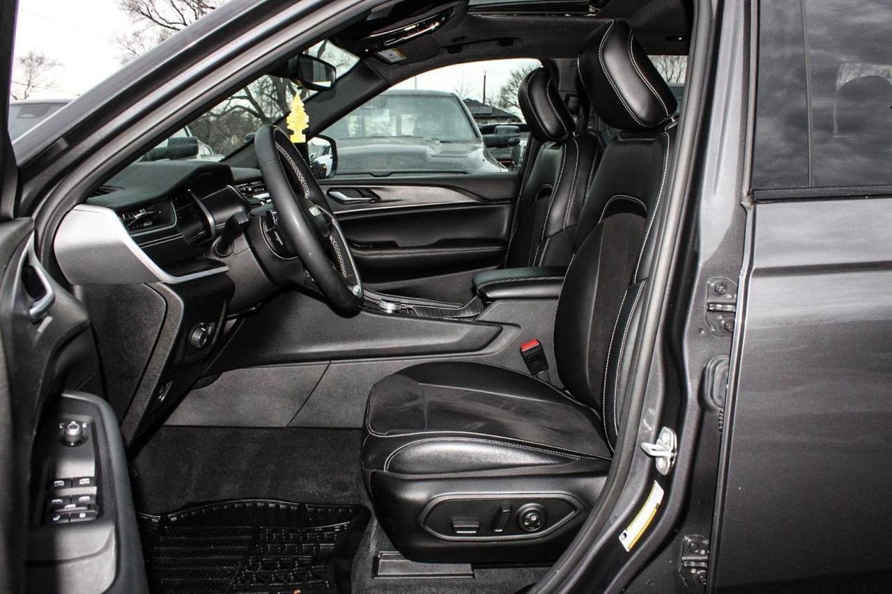 2024 Jeep Grand Cherokee  Photo