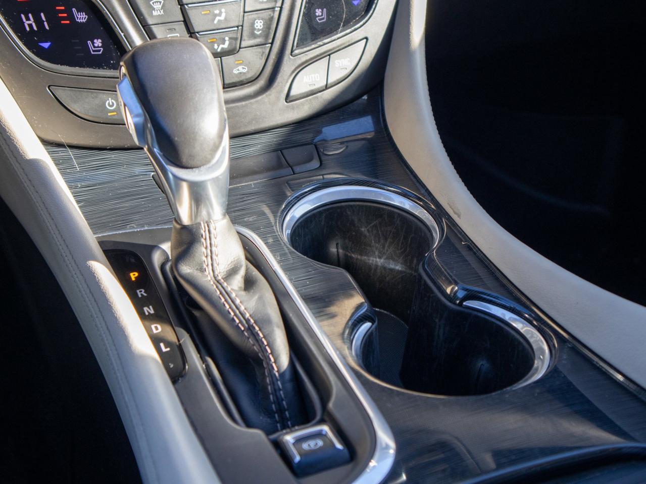 2018 Buick Envision Premium II - Leather Seats   Heated Steering Photo