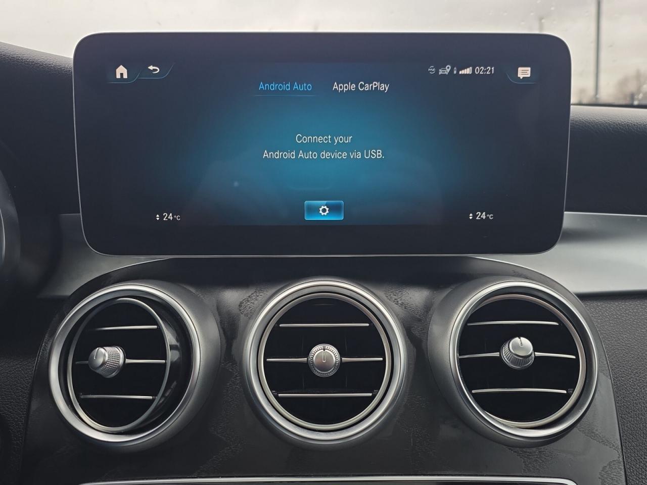 2023 Mercedes-Benz GLC-Class GLC 300 4MATIC Coupe * NO ACCIDENTS / ROOF / CARPL Photo