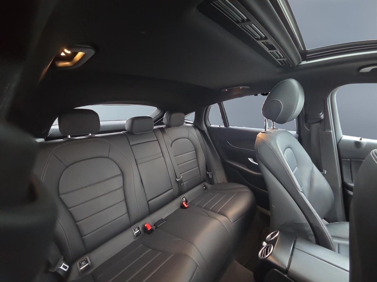 2023 Mercedes-Benz GLC-Class GLC 300 4MATIC Coupe * NO ACCIDENTS / ROOF / CARPL Photo