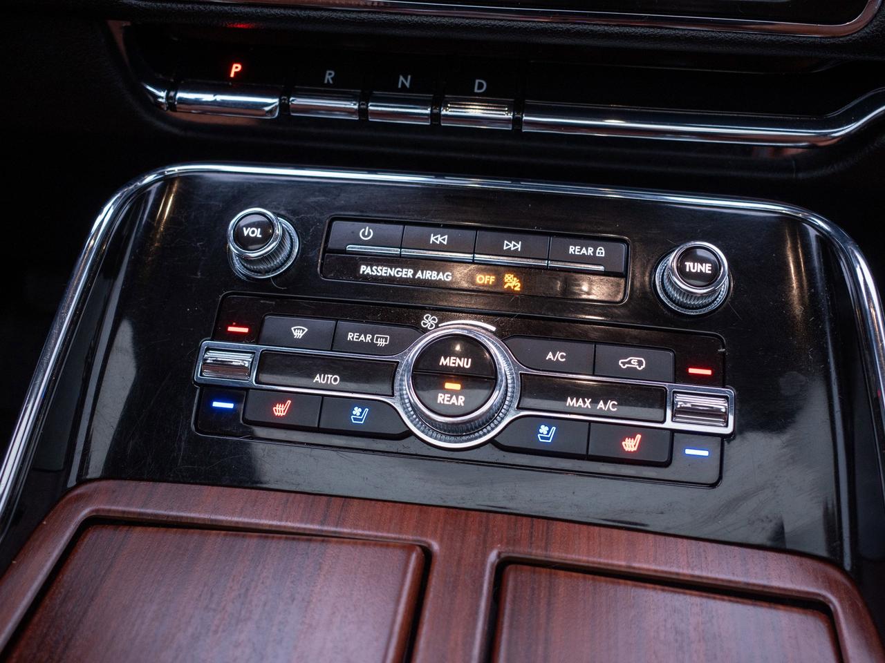 2021 Lincoln Navigator Reserve - Heated Steering Wheel   Power Liftgate Photo