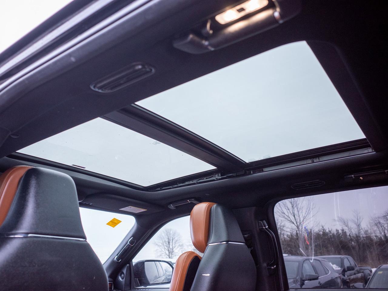 2021 Lincoln Navigator Reserve - Heated Steering Wheel   Power Liftgate Photo