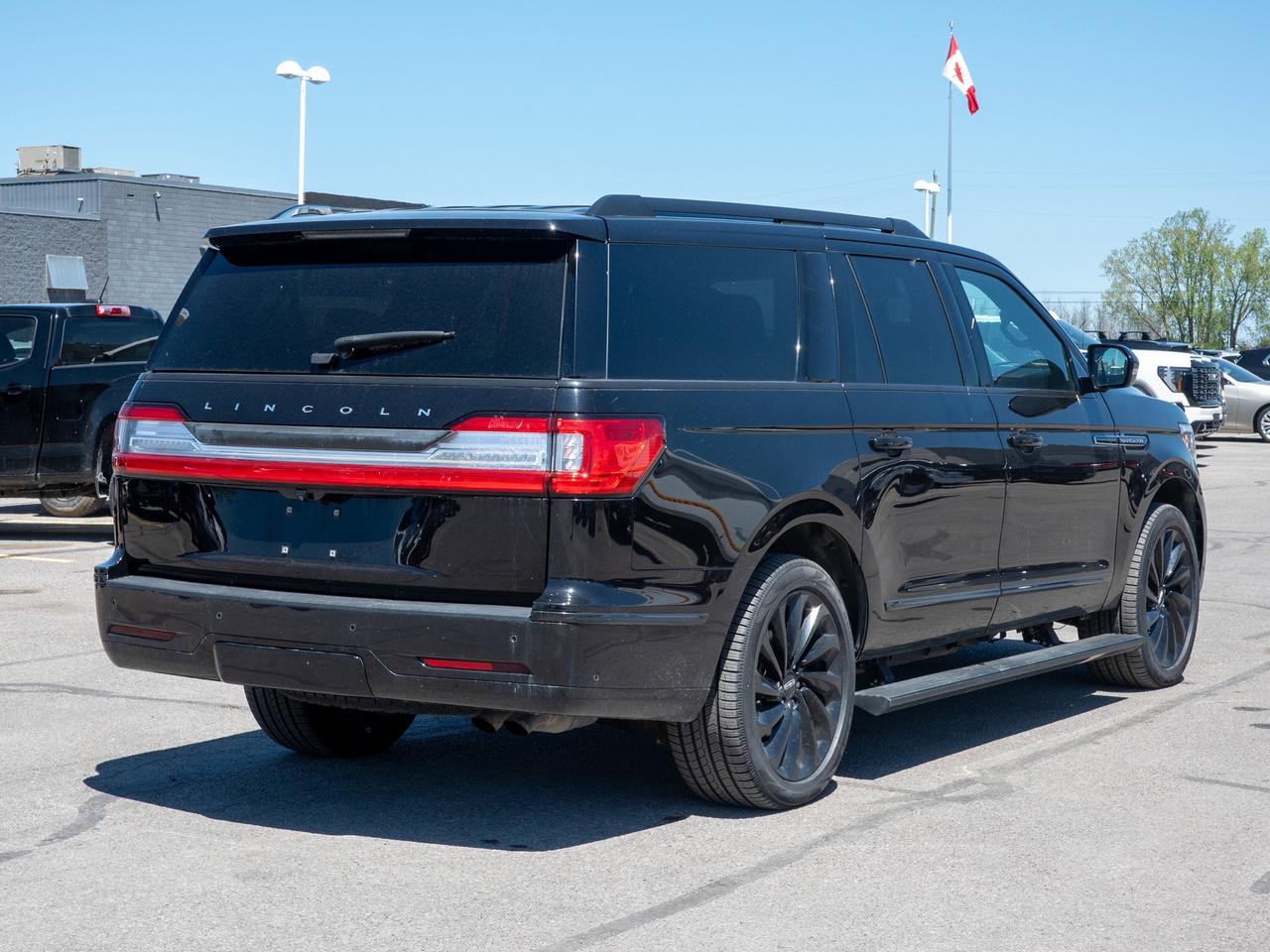 2021 Lincoln Navigator Reserve - Heated Steering Wheel   Power Liftgate Photo