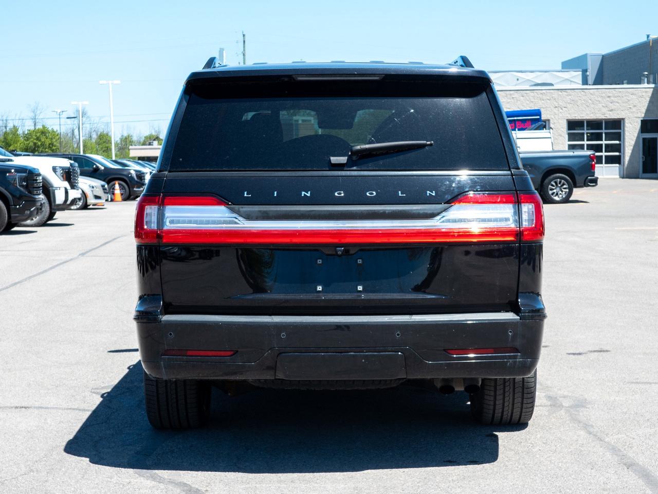2021 Lincoln Navigator Reserve - Heated Steering Wheel   Power Liftgate Photo
