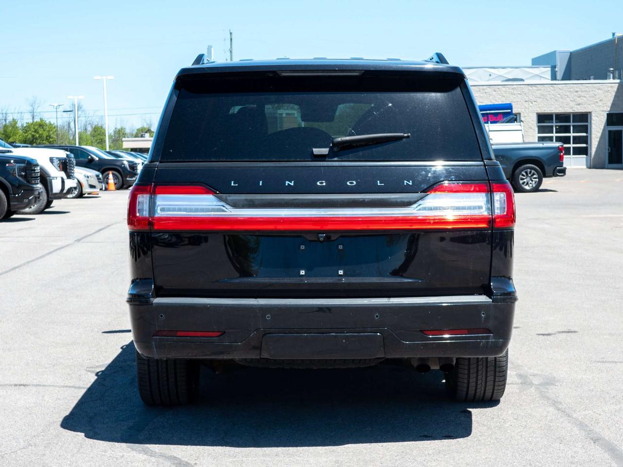 2021 Lincoln Navigator Reserve - Heated Steering Wheel   Power Liftgate Photo