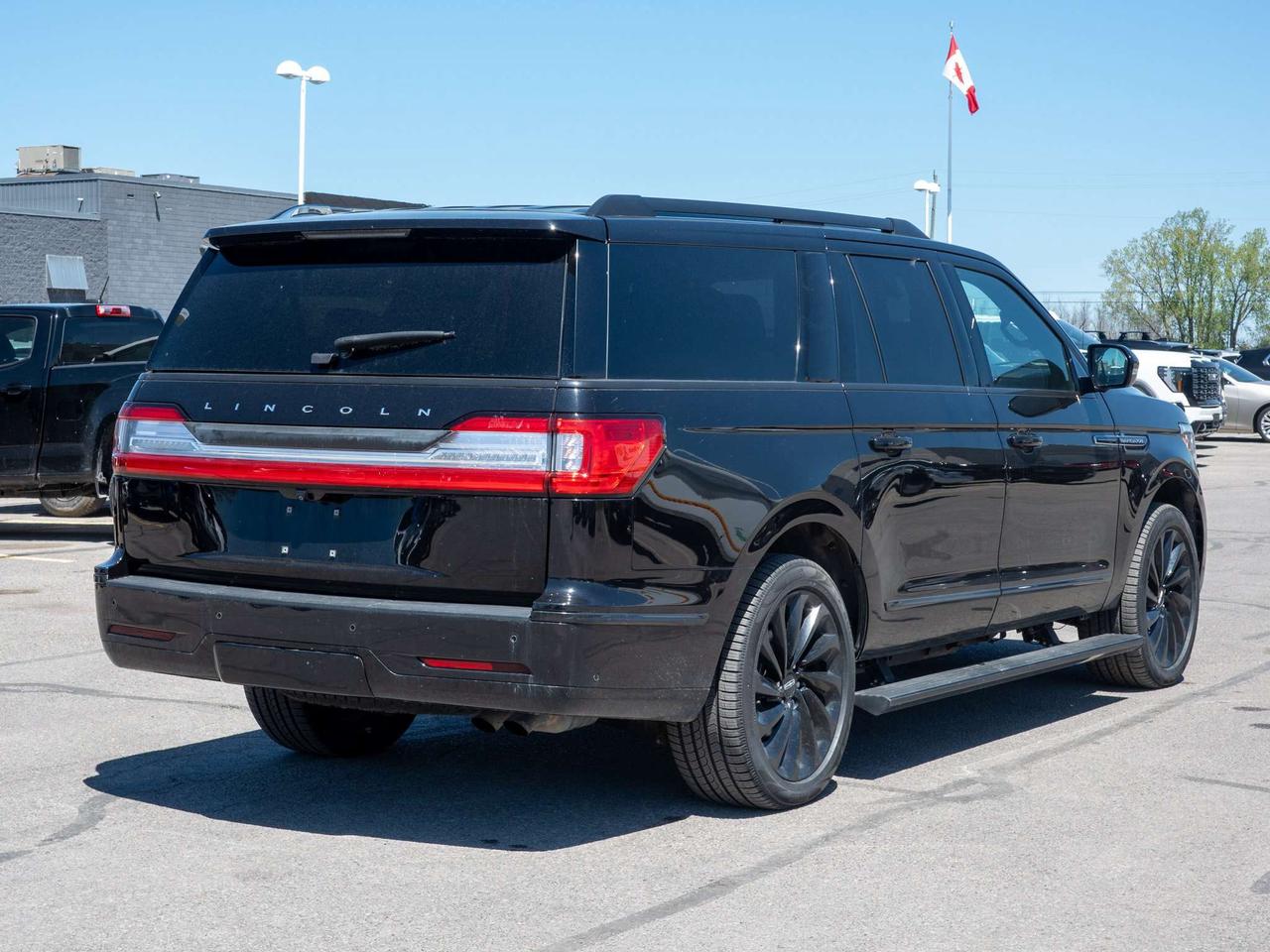 2021 Lincoln Navigator Reserve - Heated Steering Wheel   Power Liftgate Photo