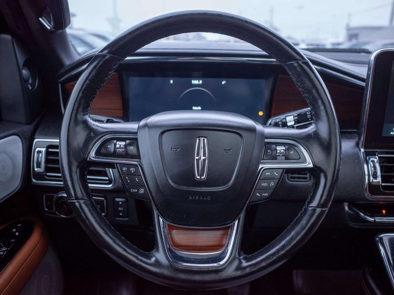 2021 Lincoln Navigator Reserve - Heated Steering Wheel   Power Liftgate Photo