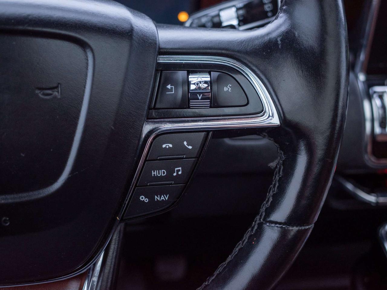 2021 Lincoln Navigator Reserve - Heated Steering Wheel   Power Liftgate Photo