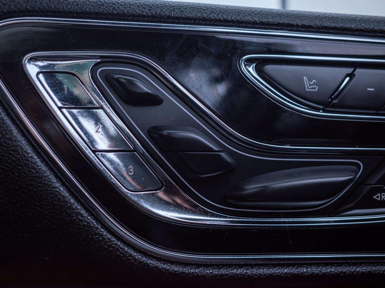 2021 Lincoln Navigator Reserve - Heated Steering Wheel   Power Liftgate Photo