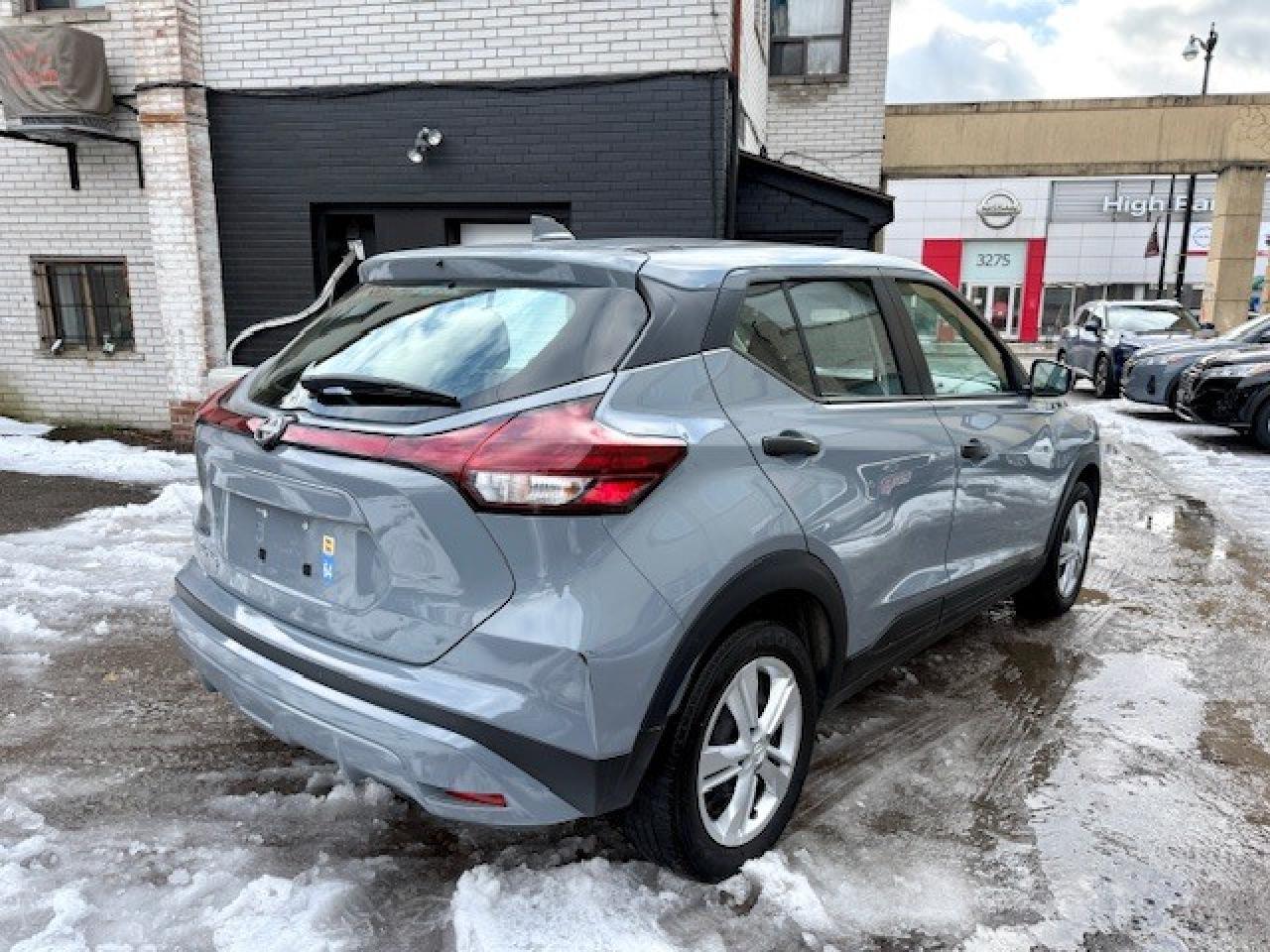 2024 Nissan Kicks S, APPLE CarPlay, BLIND SPOT, RearView CAMERA, Blu Photo4