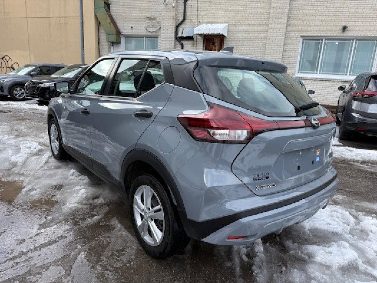 2024 Nissan Kicks S, APPLE CarPlay, BLIND SPOT, RearView CAMERA, Blu Photo