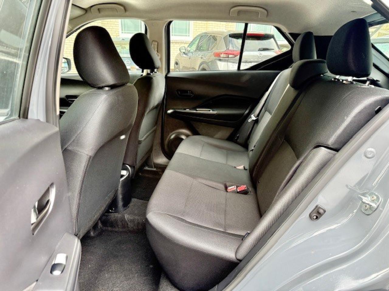 2024 Nissan Kicks S, APPLE CarPlay, BLIND SPOT, RearView CAMERA, Blu Photo