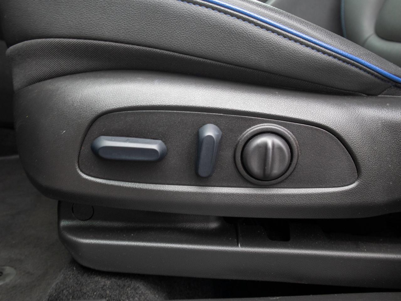 2025 Buick Encore GX Sport Touring - WiFi Hotspot   Remote Start Photo