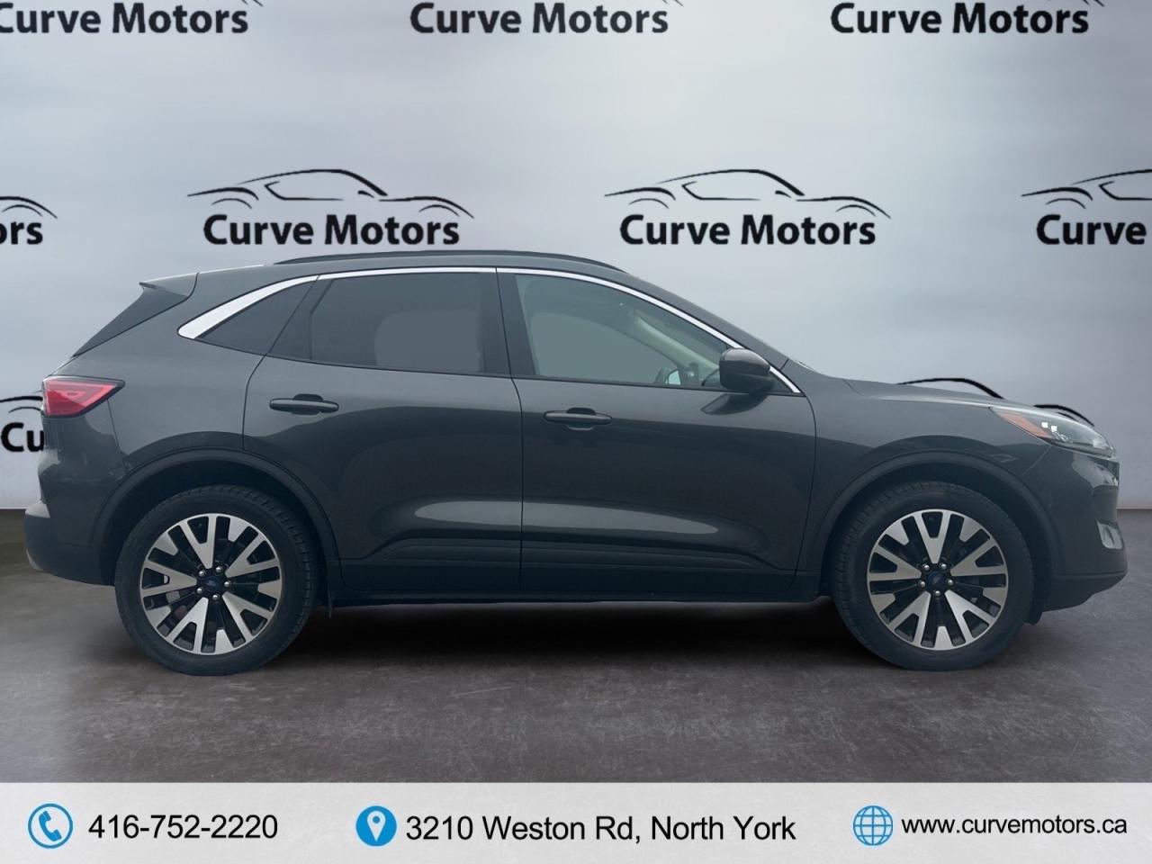 2020 Ford Escape SEL AWD * NO ACCIDENTS / 1 OWNER / FULL SERVICE HI Photo