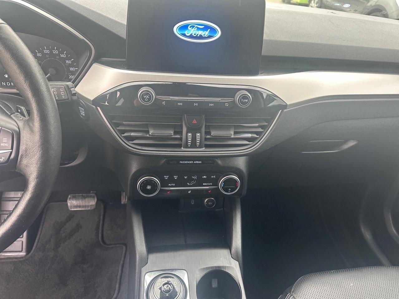 2020 Ford Escape SEL AWD * NO ACCIDENTS / 1 OWNER / FULL SERVICE HI Photo