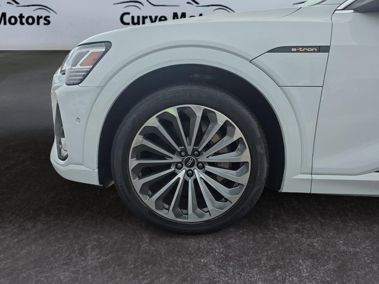 2022 Audi E-Tron Sportback Progressiv * NO ACCIDENT / 1 OWNER / FULL SERVICE Photo