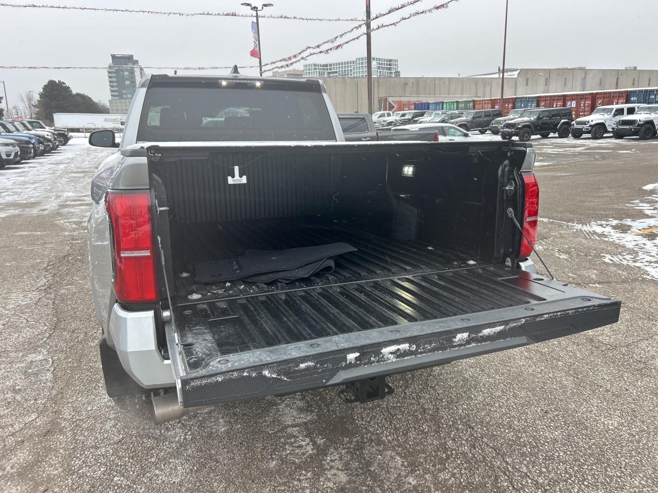 2024 Toyota Tacoma 4x4 Double Cab Auto, w/ 5 year/ 160,000 km ECP Photo