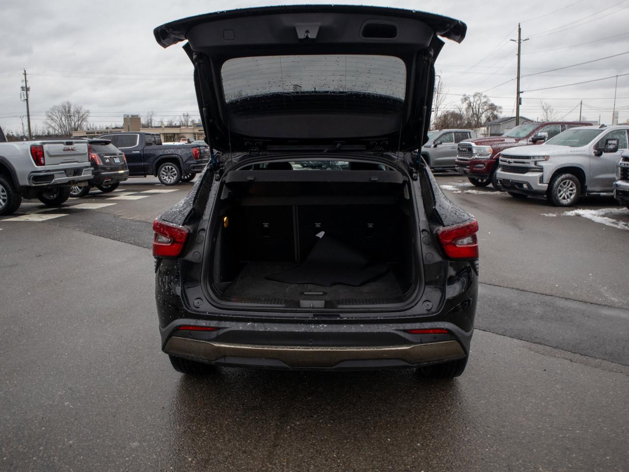2025 Chevrolet Trax ACTIV - Adaptive Cruise Control    Heated Mirrors Photo