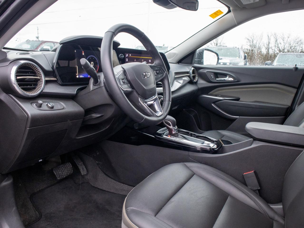 2025 Chevrolet Trax ACTIV - Adaptive Cruise Control    Heated Mirrors Photo