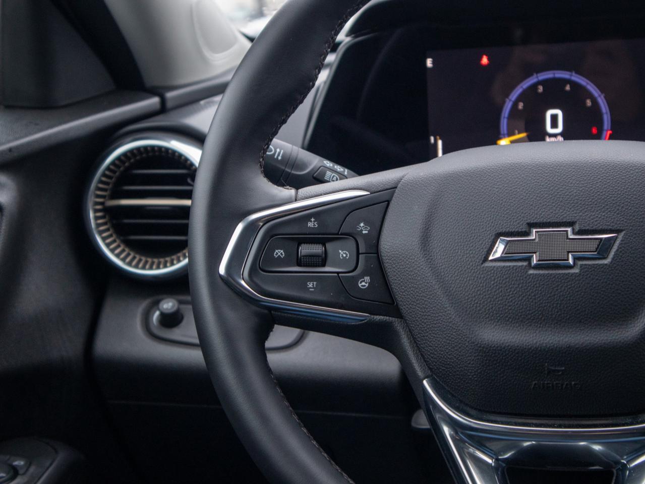 2025 Chevrolet Trax ACTIV - Adaptive Cruise Control    Heated Mirrors Photo