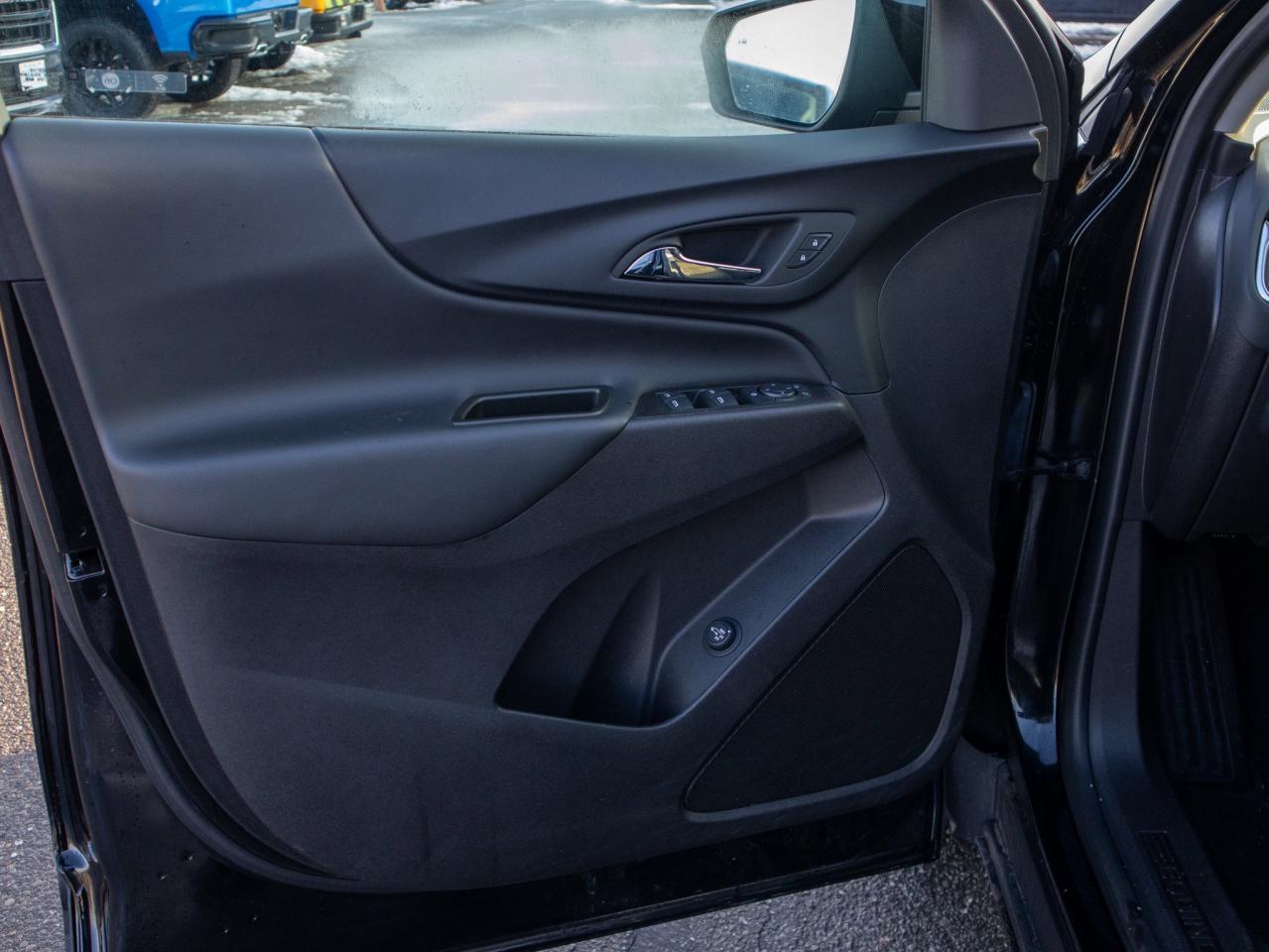 2024 Chevrolet Equinox LT - Blind Spot Monitor Photo