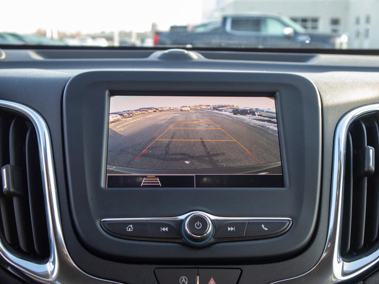 2024 Chevrolet Equinox LT - Blind Spot Monitor Photo