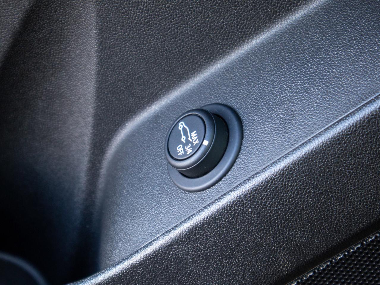 2024 Chevrolet Equinox LT - Blind Spot Monitor Photo