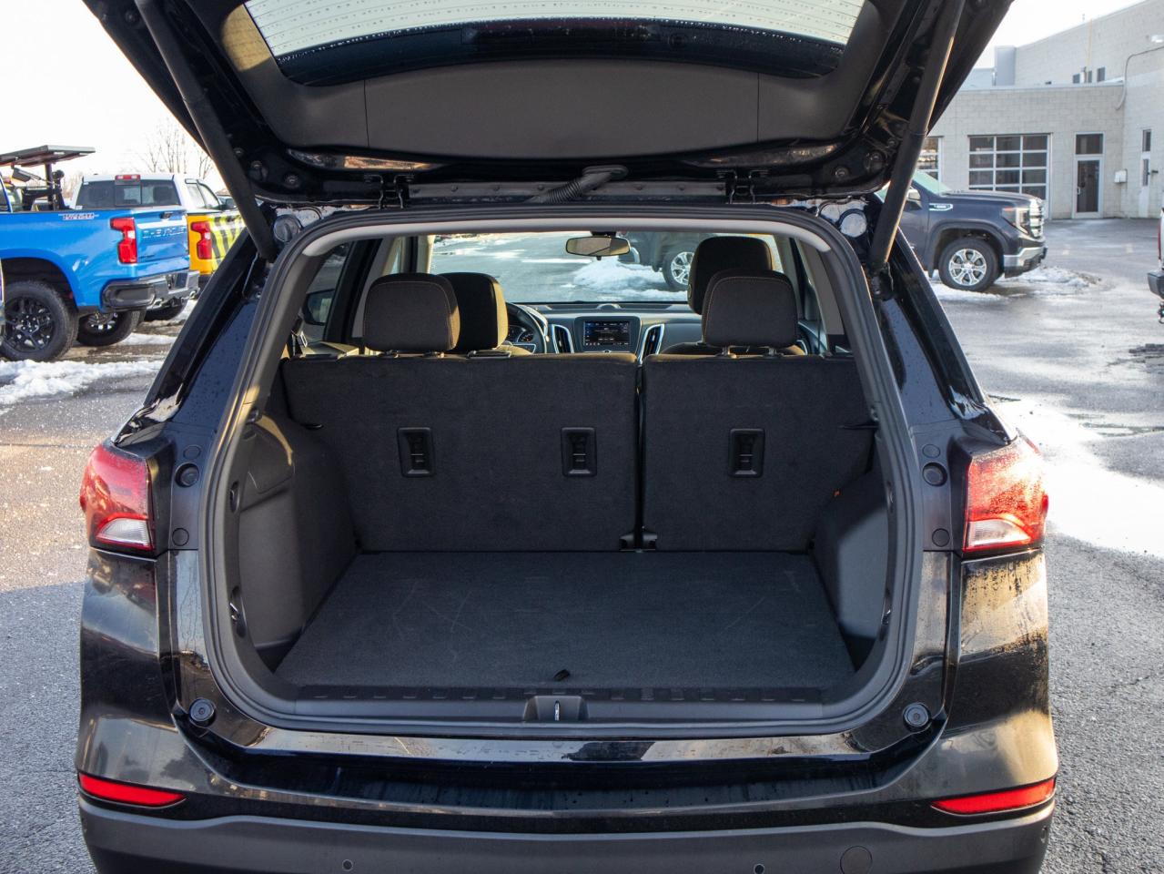 2024 Chevrolet Equinox LT - Blind Spot Monitor   Keyless Entry Photo