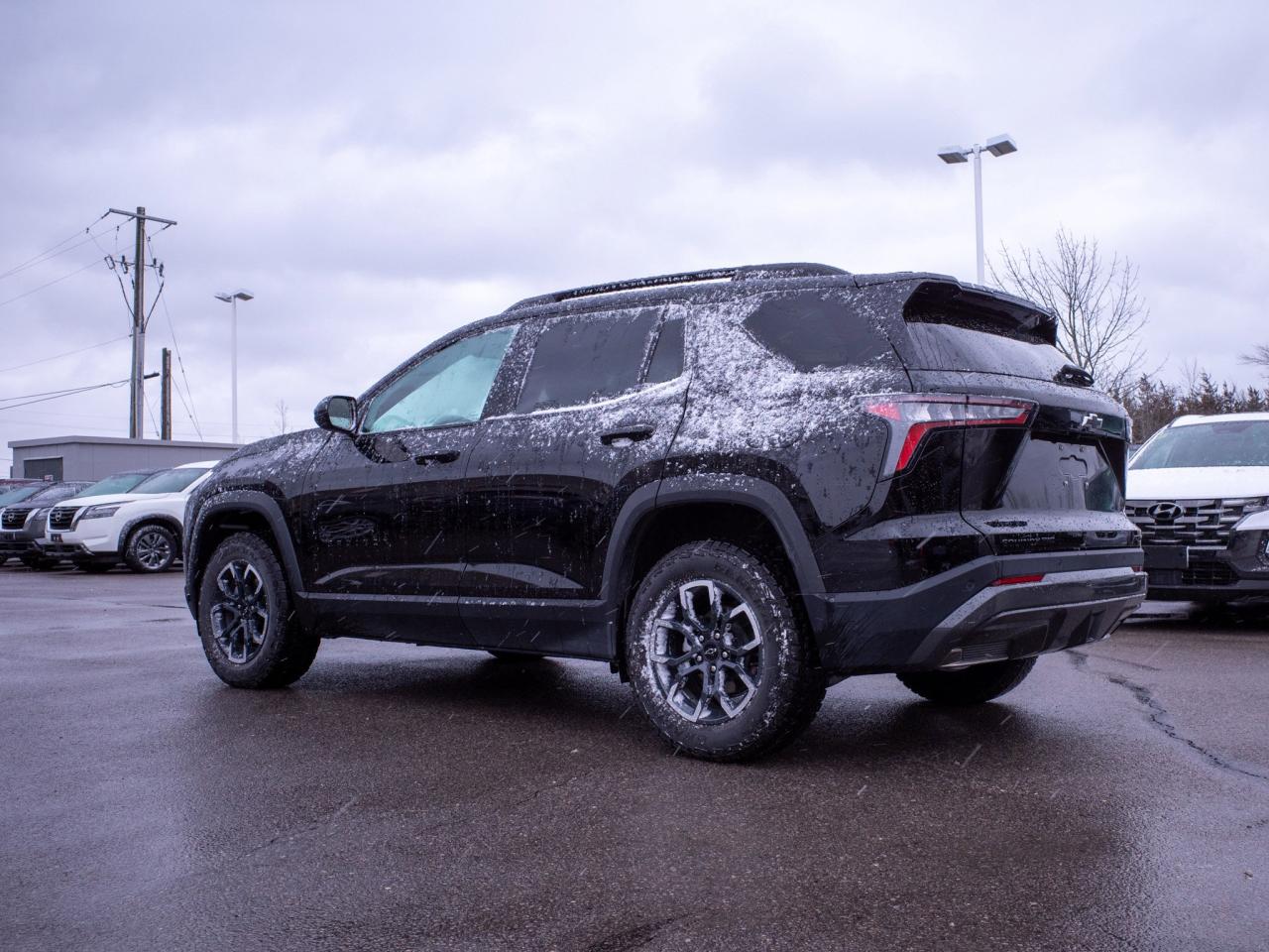 2025 Chevrolet Equinox AWD ACTIV - Power Liftgate   Heated Front Seats Photo
