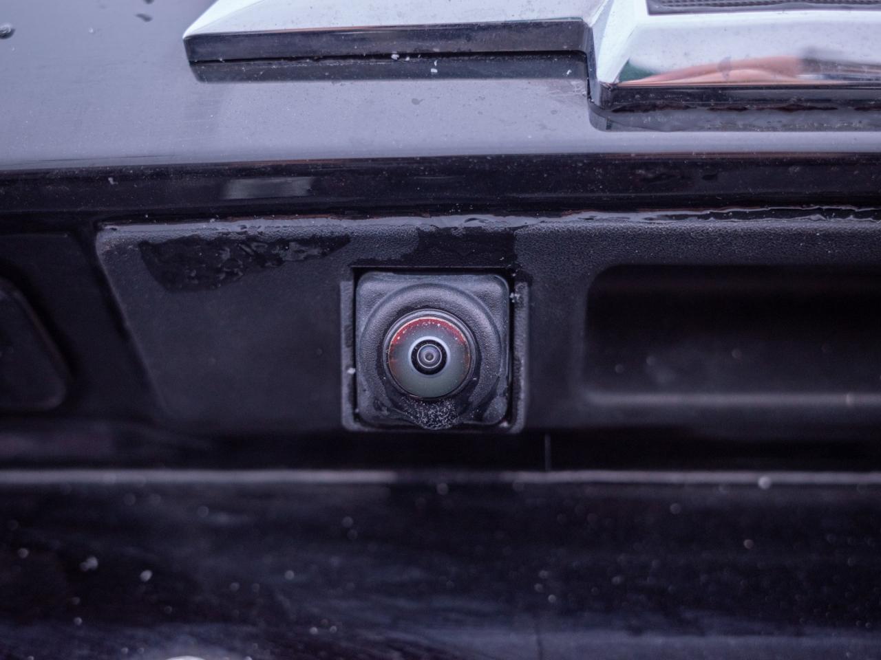 2025 Chevrolet Equinox AWD ACTIV - Power Liftgate Heated Front Seats Photo