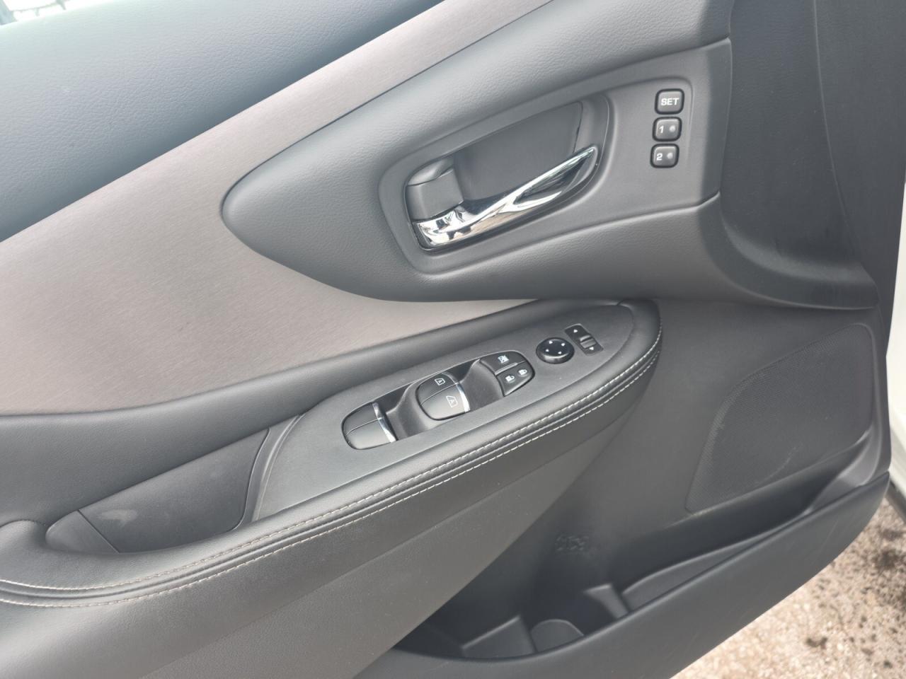 2023 Nissan Murano SL AWD * CARPLAY/NAVIGATION/PANORAMIC ROOF/CAMERA/ Photo