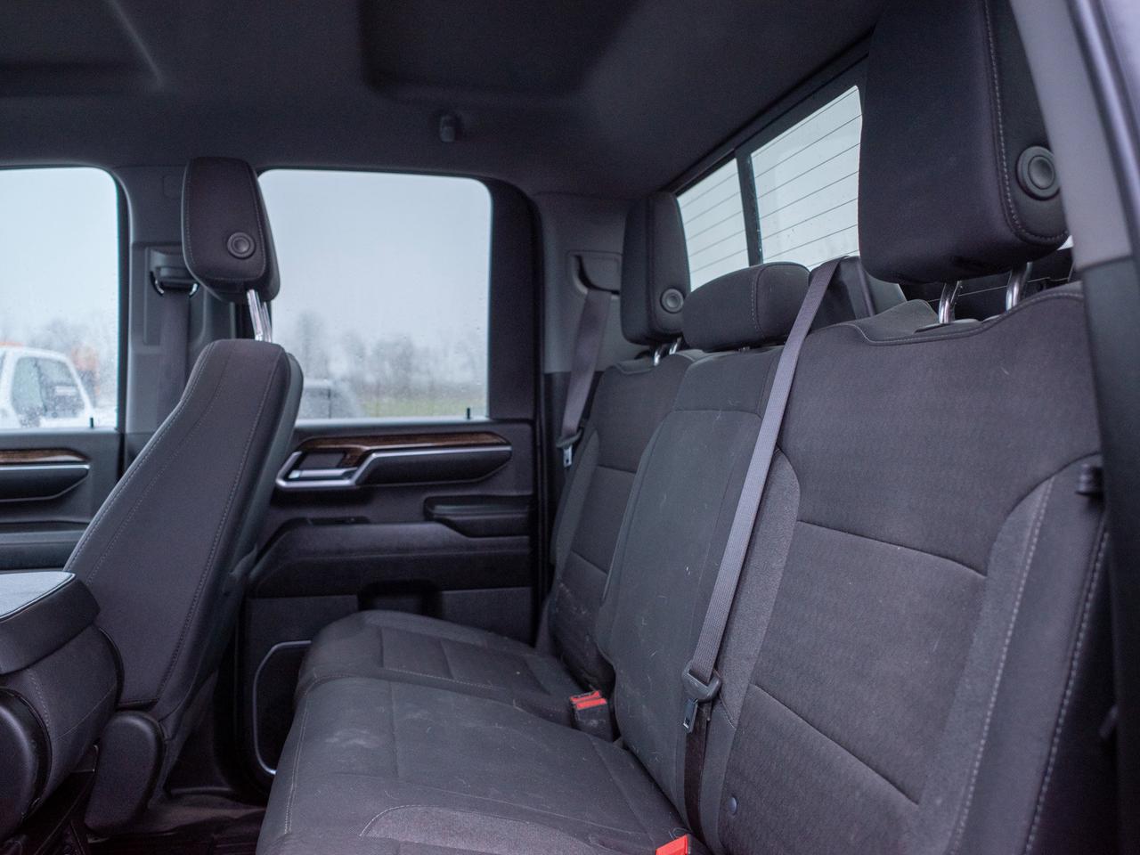 2024 GMC SIERRA 2500HD SLE - WiFi Hotspot   Heated Mirrors Photo