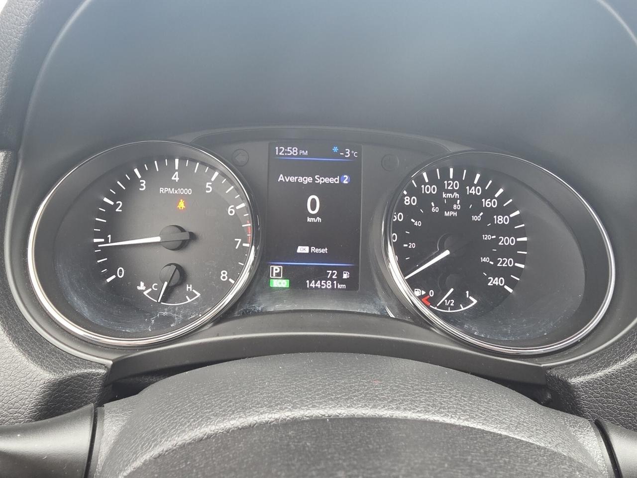 2018 Nissan Rogue SV AWD * CARPLAY / CAMERA / BLIND SPOT ASSIST / HE Photo