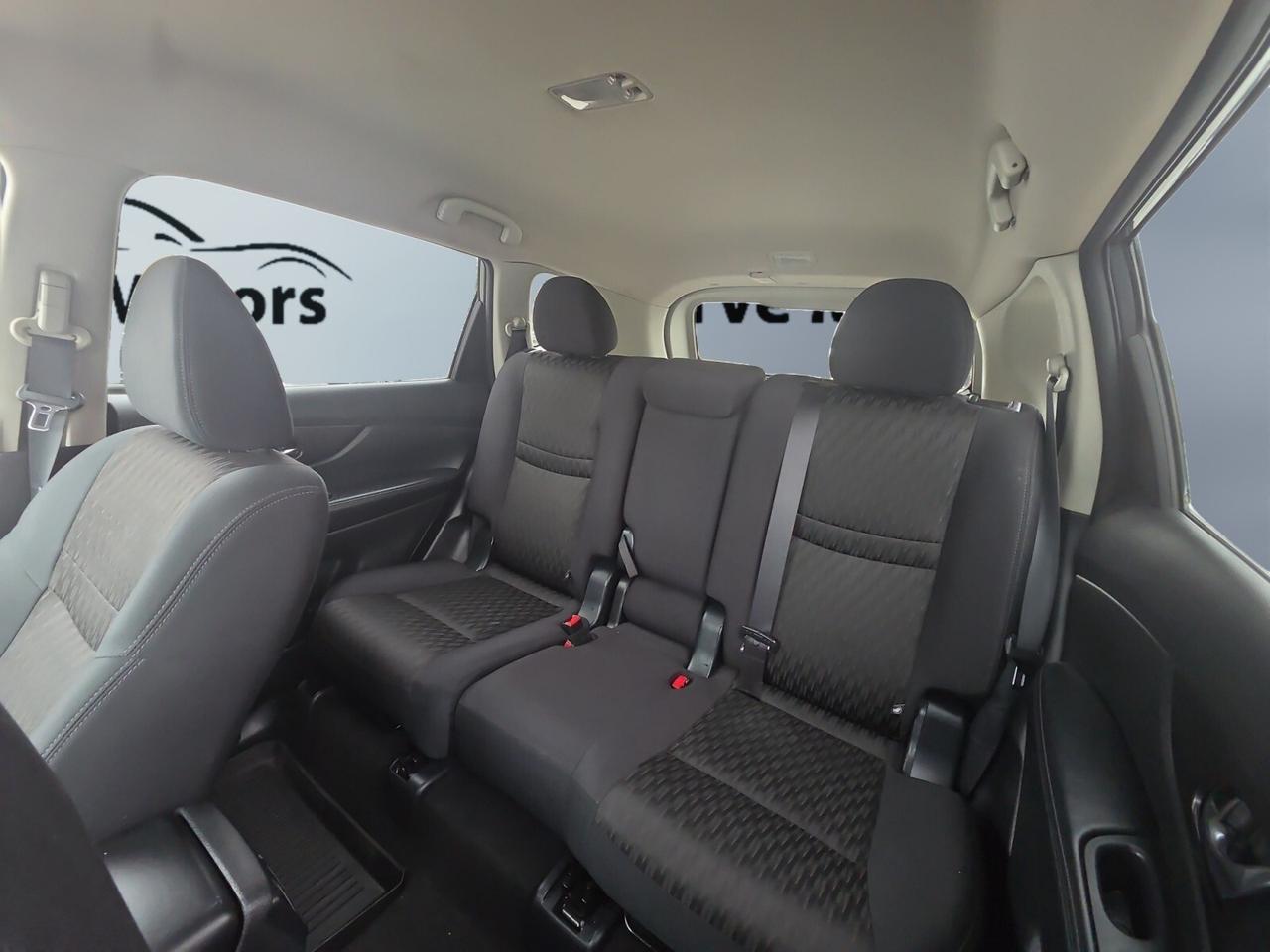 2018 Nissan Rogue SV AWD * CARPLAY / CAMERA / BLIND SPOT ASSIST / HE Photo