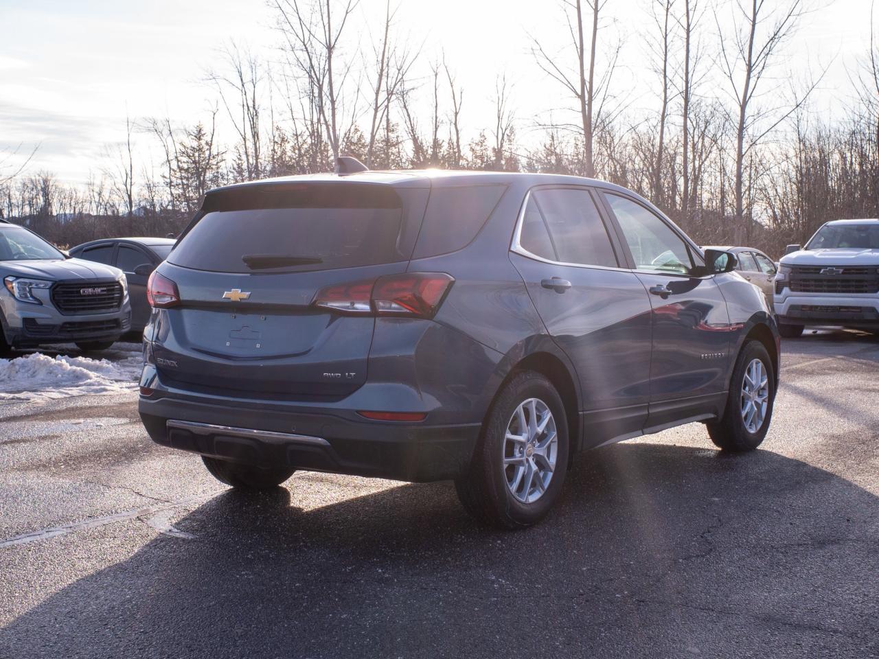 2024 Chevrolet Equinox LT - Rear Parking Aid Photo
