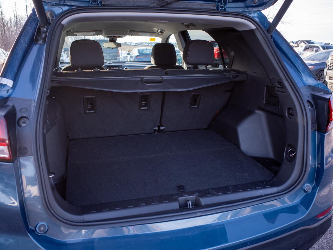 2024 Chevrolet Equinox LT - Rear Parking Aid Photo