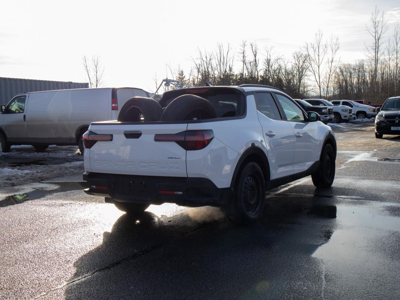 2024 Hyundai Santa Cruz Trend - Heated Steering, Adaptive Cruise Control Photo