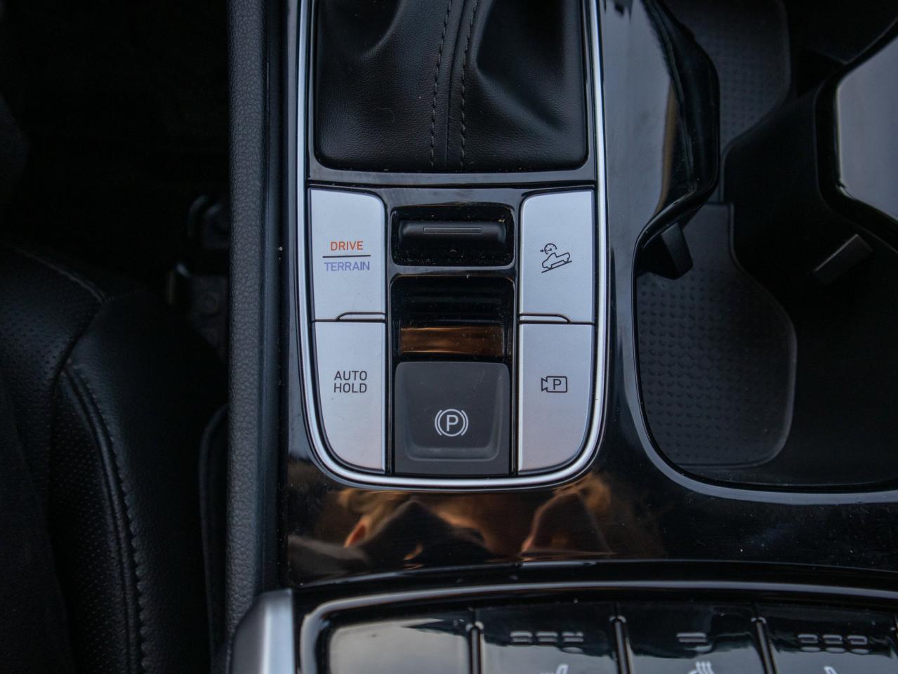 2024 Hyundai Santa Cruz Trend - Heated Steering, Adaptive Cruise Control Photo