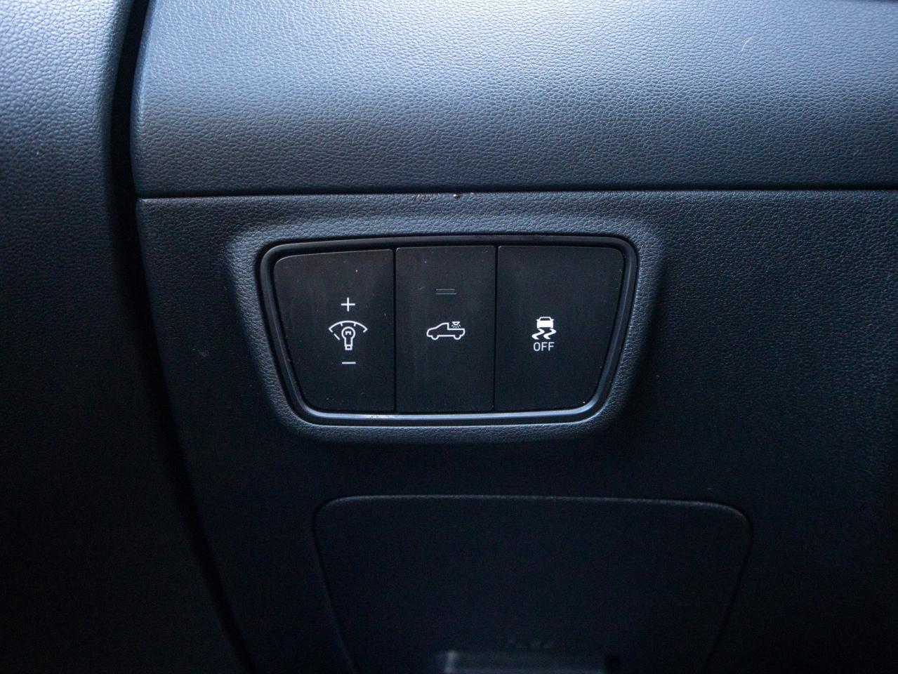 2024 Hyundai Santa Cruz Trend - Heated Steering, Adaptive Cruise Control Photo