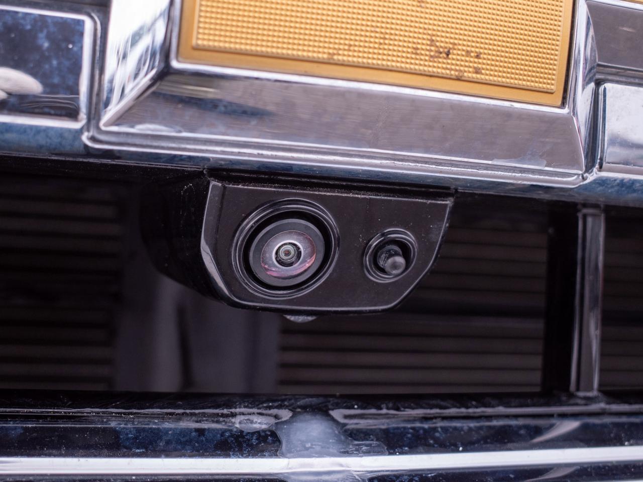 2024 Chevrolet SILVERADO 2500HD High Country - Heated Leather Seats Photo