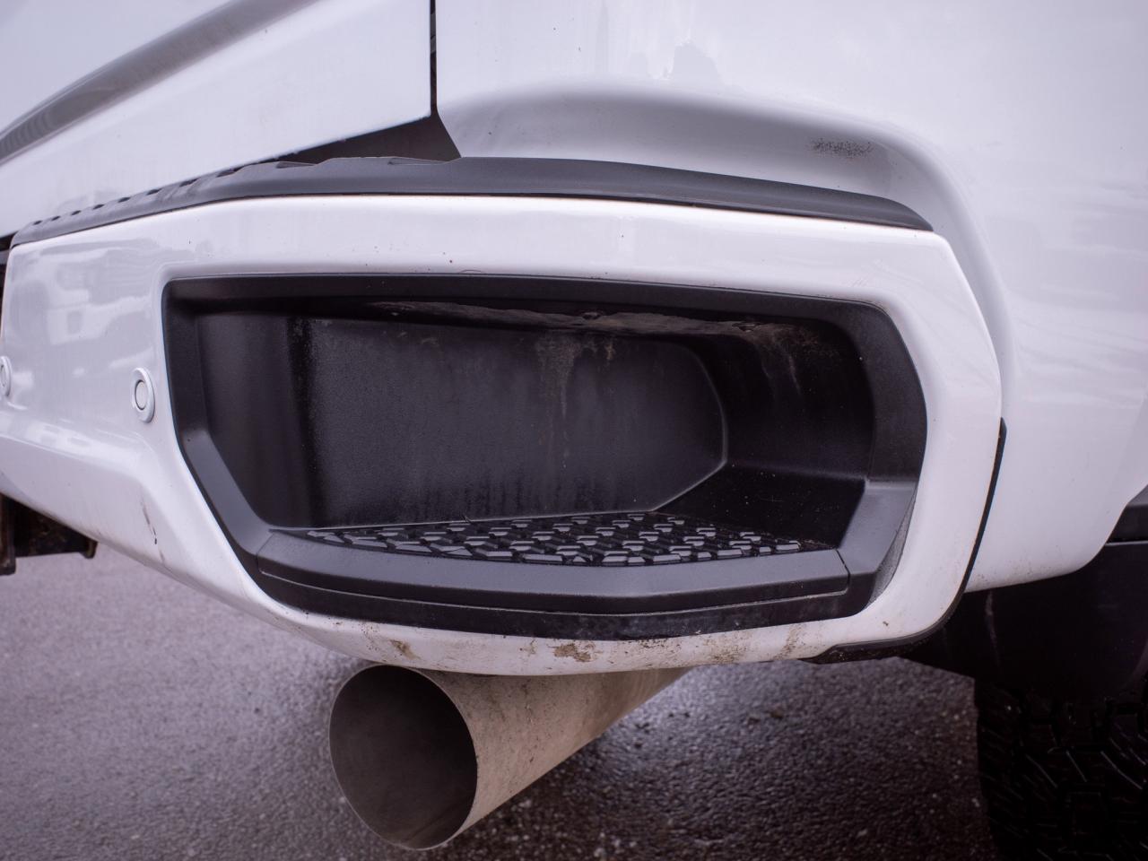 2024 Chevrolet SILVERADO 2500HD High Country - Heated Leather Seats Photo